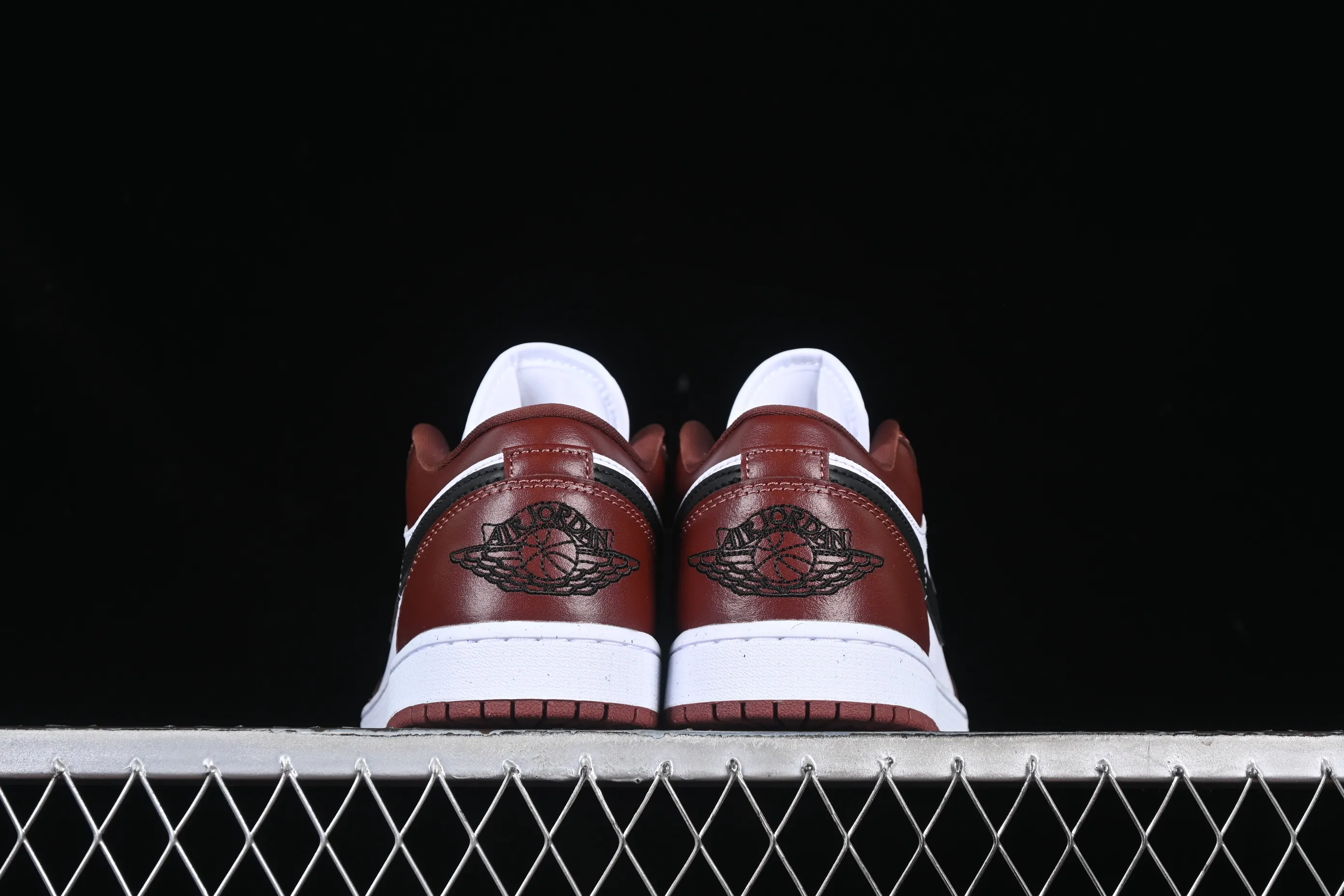 All categories Air Jordan Jordan series basketball shoes Air Jordan 1 Low G version pure original Air Jordan 1 Low AJ1 Joe 1 white wine red low-top cultural casual sneakers HF3148-102